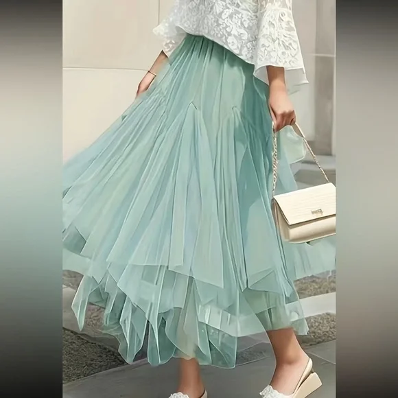 Luxe mesh asymmetrical hem maxi skirt - Picture 8 of 15